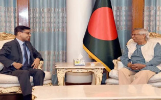 ড. ইউনূসের সঙ্গে ভারতের হাইকমিশনারের সাক্ষাৎ